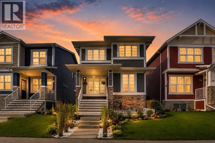 726 Redstone Drive NE, Calgary, Alberta t3n1k9