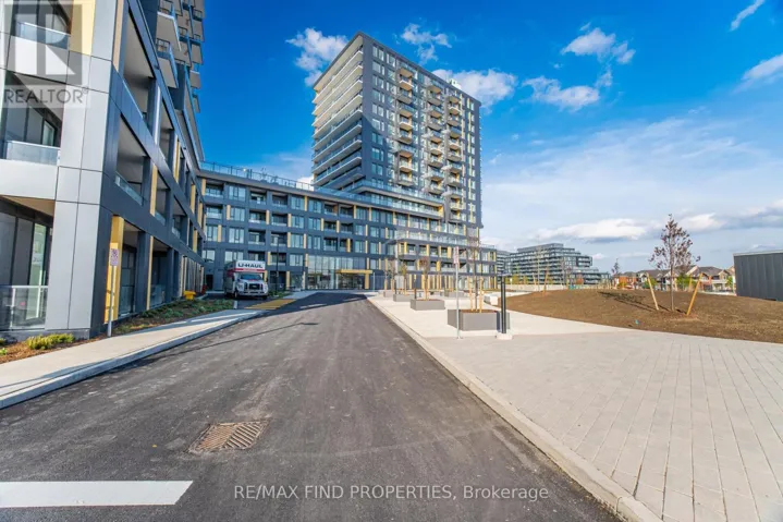 C1305 - 4878 POWERS COMMON, Burlington (Alton), Ontario L7M2B4