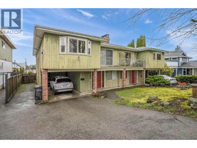 3963 - 3965 GILPIN STREET, Burnaby, British Columbia V5G2H2