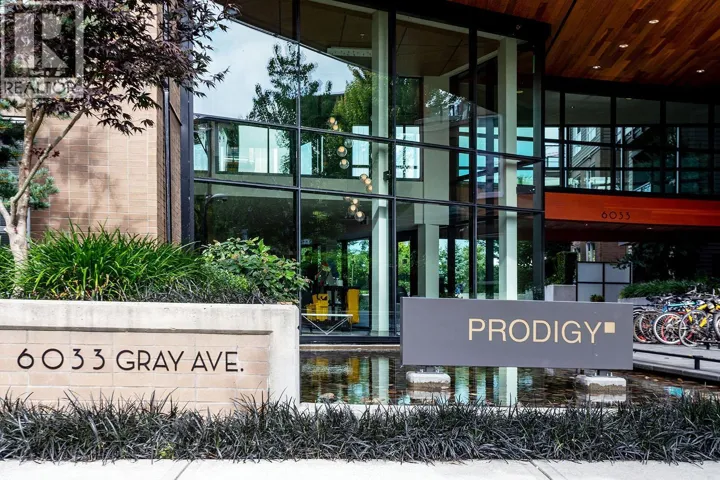212 6033 GRAY AVE AVENUE, Vancouver, British Columbia V6S0G3