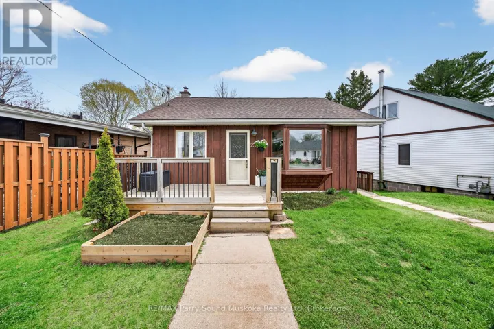 23 HIGHLAND CRESCENT, Parry Sound, Ontario P2A1N7