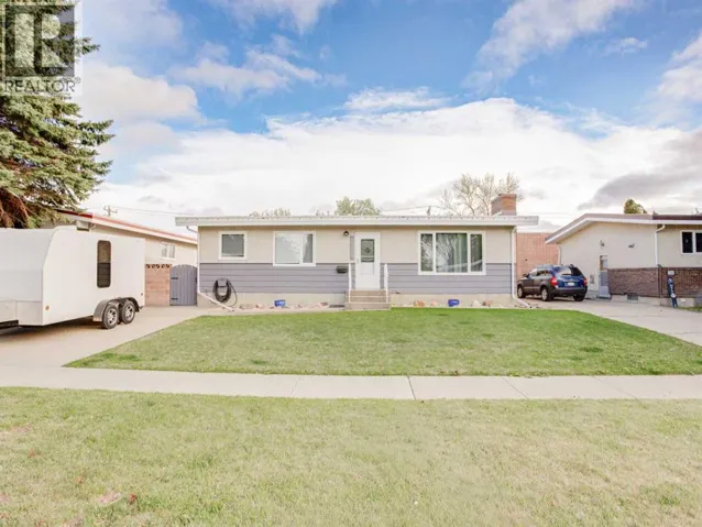 2710 9 Avenue N, Lethbridge, Alberta T1H1J7