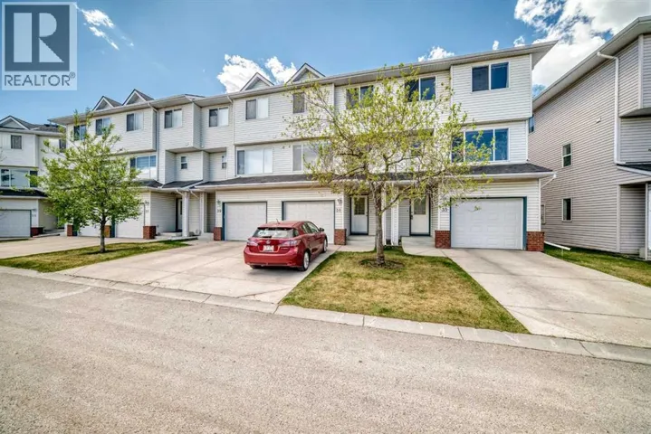 31 Harvest Oak Circle NE, Calgary, Alberta T3K4S6