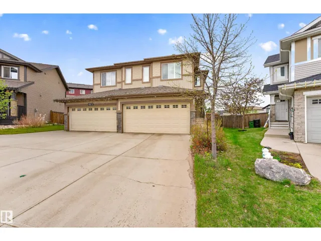 4371 ANNETT CM SW, Edmonton, Alberta T6W2V6