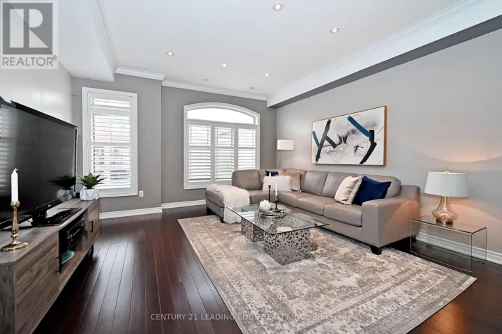 13 BEEHIVE LANE, Markham (Wismer), Ontario L6E0K6