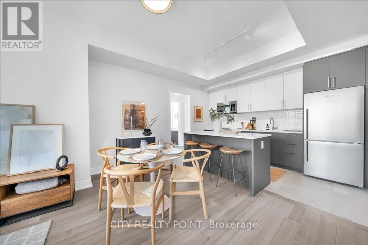 209 - 664 SPADINA AVENUE, Toronto (University), Ontario M5S2H7