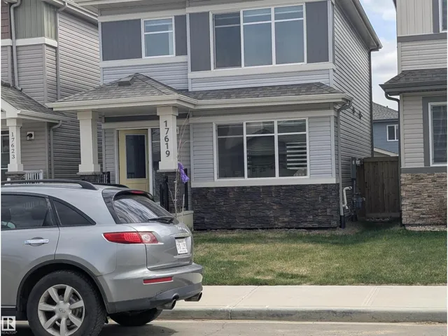 17619 49 ST NW NW, Edmonton, Alberta T5Y3Y1