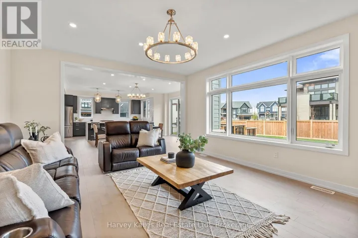 157 SPRINGSIDE CRESCENT, Blue Mountains, Ontario L9Y5L3