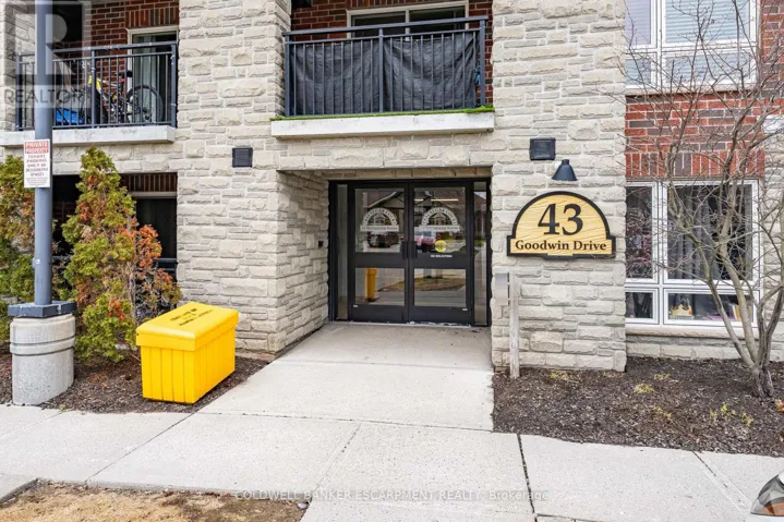 109 - 43 GOODWIN DRIVE, Guelph (Pineridge/Westminster Woods), Ontario N1L0E8