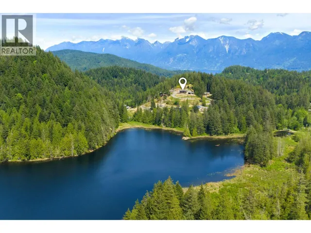865 FORSTER LANE, Bowen Island, British Columbia V0N1G1