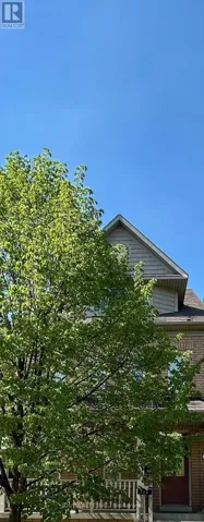 MASTER BEDROOM, 3RD FLOOR - 306 COOK RD ROAD, Toronto (York University Heights), Ontario M3J0C2