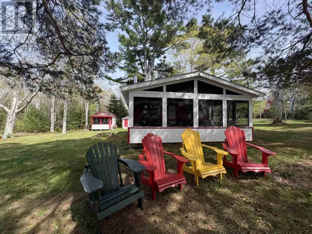 48 Mill Road, Loch Broom, Nova Scotia B0K2A0