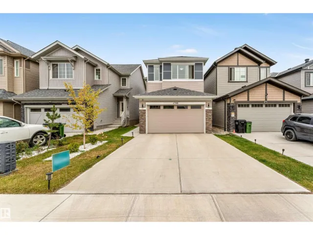 4708 177 AV NW, Edmonton, Alberta T5Y4G4
