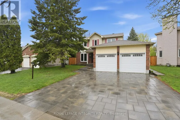 2133 LENESTER AVENUE, Ottawa, Ontario K2A4A9