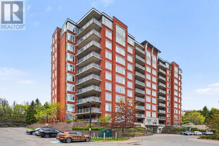 702 - 136 DARLINGTON PRIVATE, Ottawa, Ontario K1V0X6