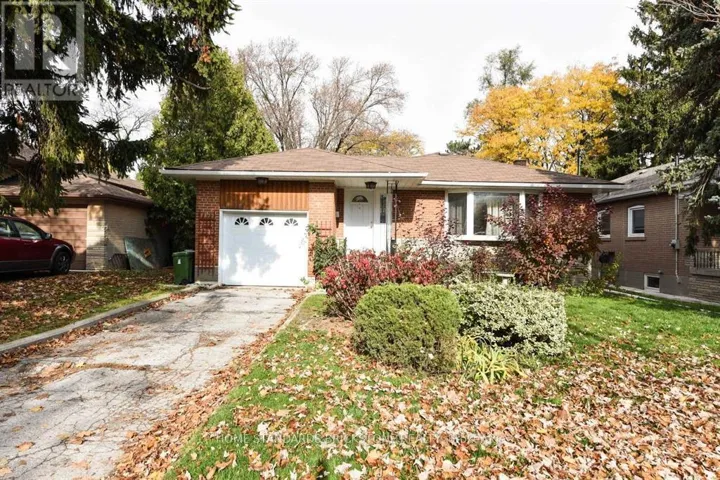 172 BETTY ANN DRIVE, Toronto (Willowdale West), Ontario M2N1X6