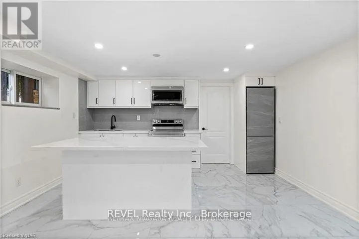 462 CARLTON STREET, St. Catharines (Facer), Ontario L2M4X1
