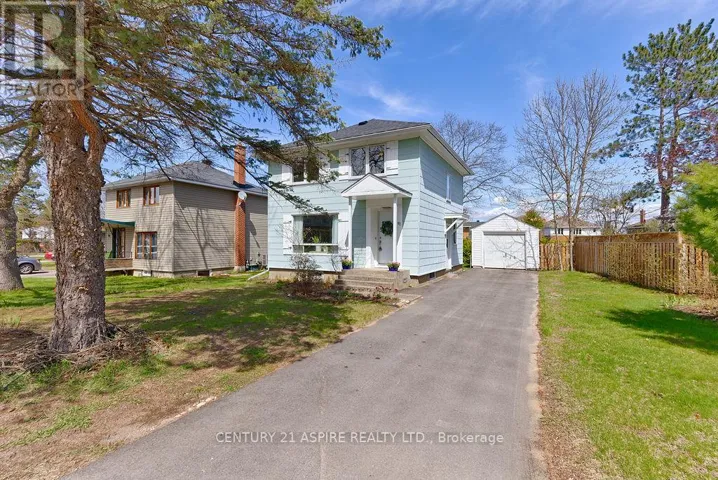 82 RUTHERFORD AVENUE, Deep River, Ontario K0J1P0