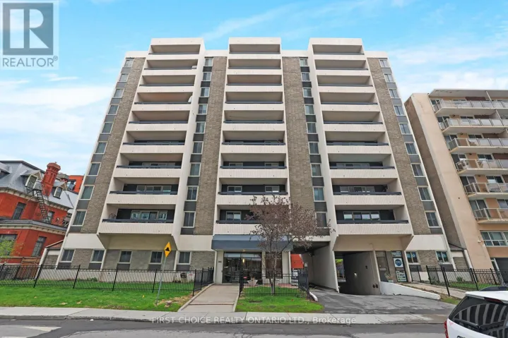 703 - 141 SOMERSET STREET W, Ottawa, Ontario K2P2H1