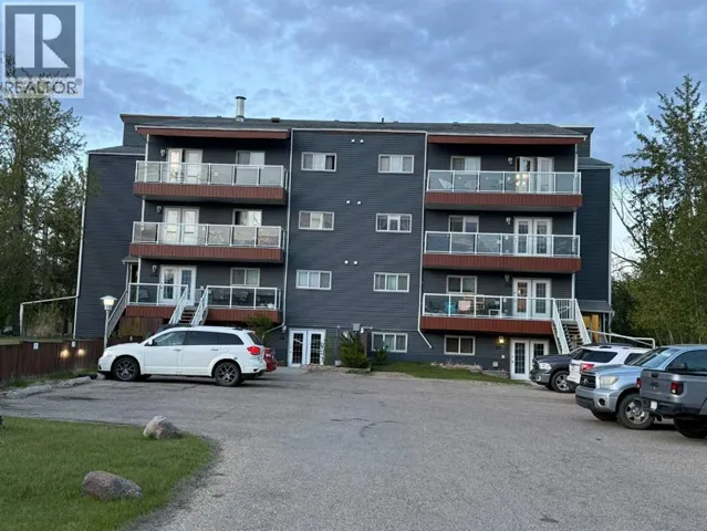 201, 5519 Kerry Wood Drive, Red Deer, Alberta T4N4X3