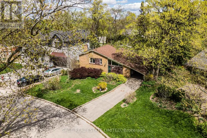 56 GRANGEMILL CRESCENT, Toronto (Banbury-Don Mills), Ontario M3B2J2