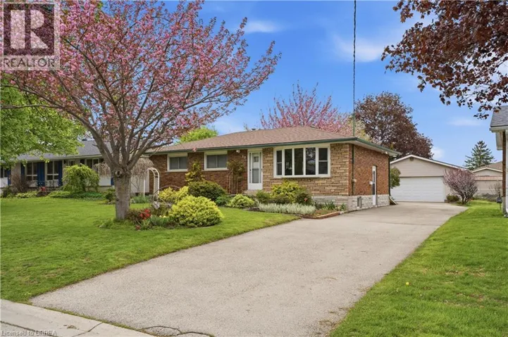 17 KATHLEEN Street, Paris, Ontario N3L1V7