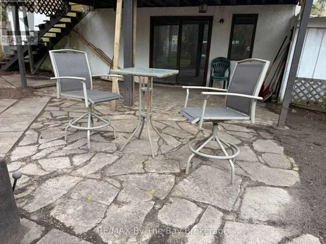 780
