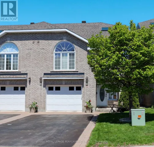 61 CALLAWAY COURT, Ottawa, Ontario K1C7S4