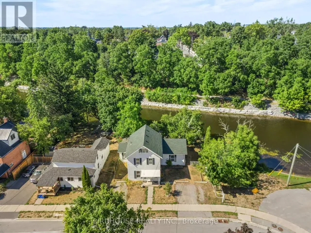 70 RIDOUT STREET, Kawartha Lakes (Lindsay), Ontario K9V2B8