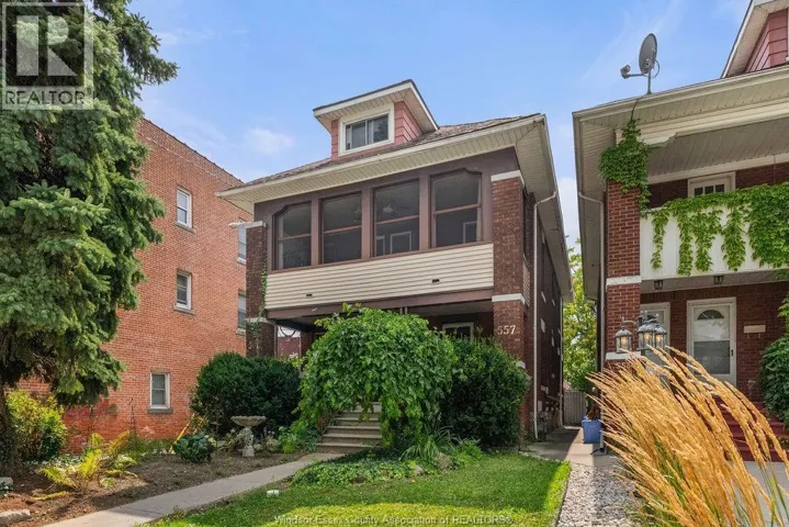 557 MOY AVE, Windsor, Ontario N9A2N3