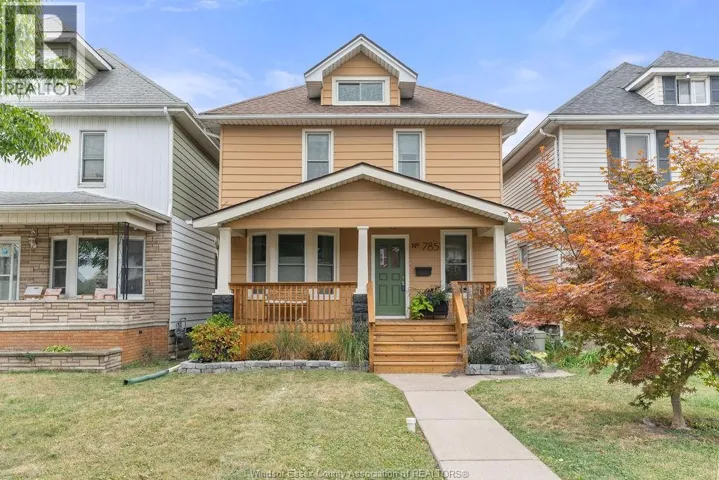 785 MOY AVENUE, Windsor, Ontario N9A2N5