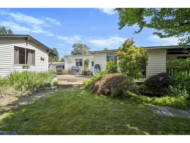 112 10221 WILSON STREET, Mission, British Columbia V2V6H5