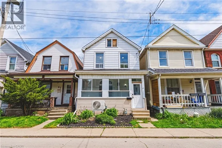 43 HARVEY Street, Hamilton, Ontario L8L2L9