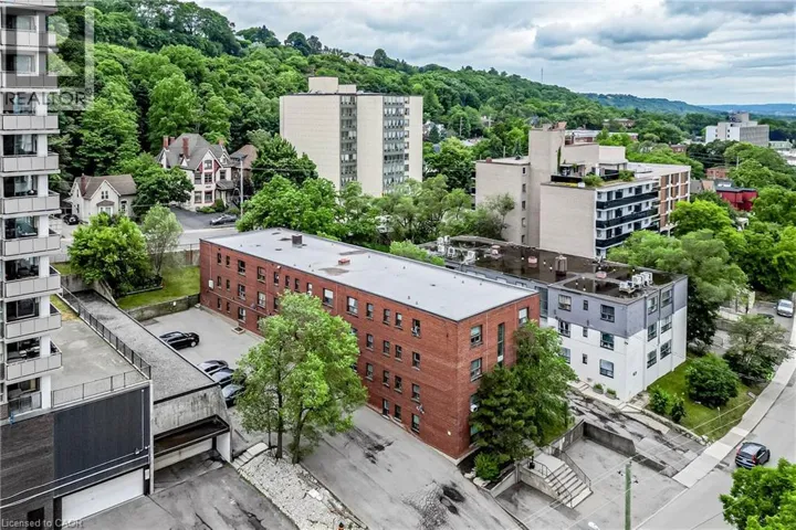 118 ST. JOSEPH'S Drive Unit# 303, Hamilton, Ontario L8N2E7