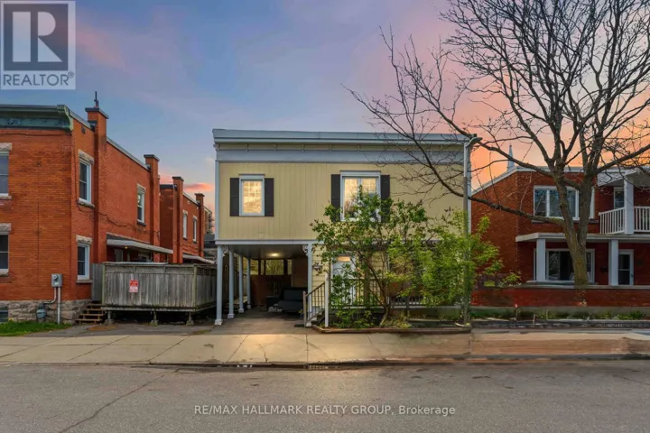 24 PATRO STREET, Ottawa, Ontario K1N8B1
