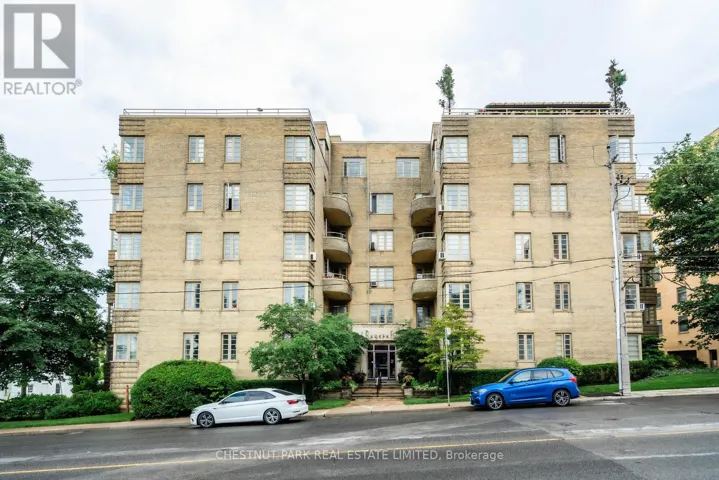 403 - 707 EGLINTON AVENUE W, Toronto (Forest Hill South), Ontario M5N1C8