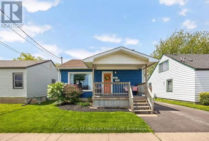 211 GRANTHAM AVENUE, St. Catharines (Facer), Ontario L2M4Z1