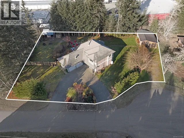 1669 Essex Pl, Comox, British Columbia V9M4C6
