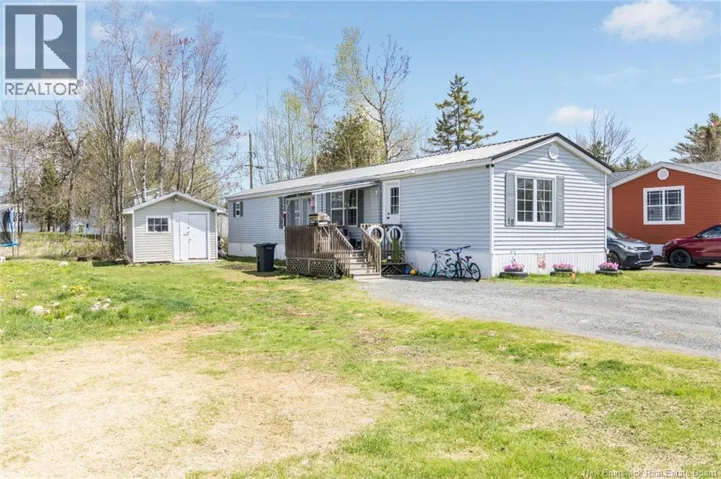 18 Ramsey Street, Lincoln, New Brunswick E3B6W9