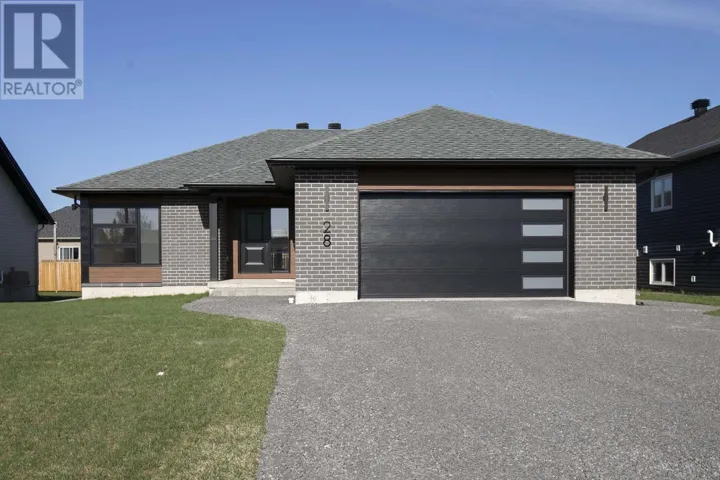 28 Noah DR, Sault Ste. Marie, Ontario P6C6E6