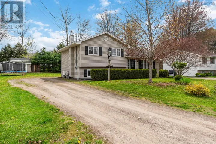 2774 Poplar Drive Coldbrook NS B4R 1A8, Coldbrook, Nova Scotia B4R1A8