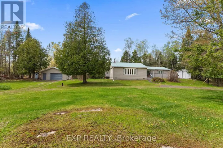 6015 CENTENNIAL DRIVE, Greater Madawaska, Ontario K0J2R0
