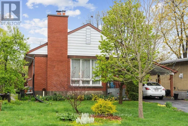 684 WAVELL AVENUE, Ottawa, Ontario K2A3B1