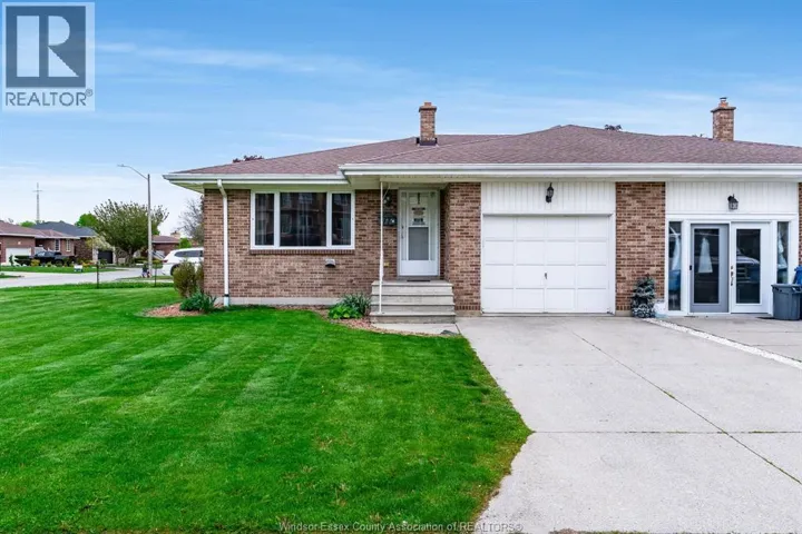 11 Elizabeth CRESCENT, Leamington, Ontario N8H4P7