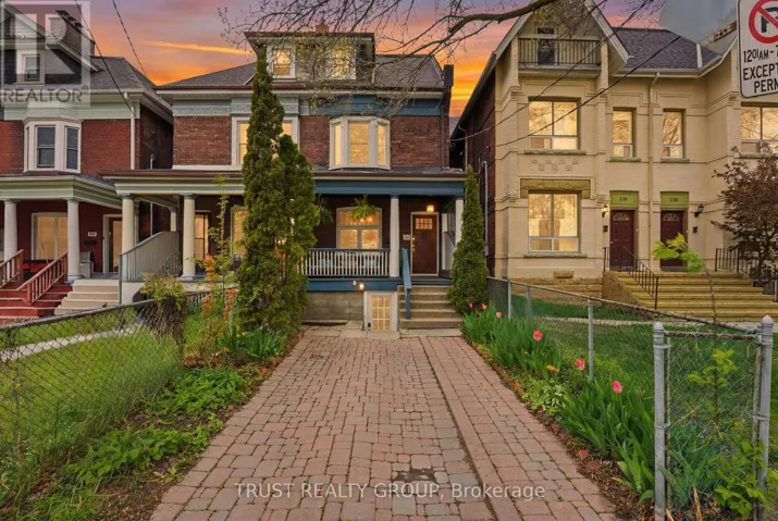 134 CLOSE AVENUE, Toronto (South Parkdale), Ontario M6K2V5