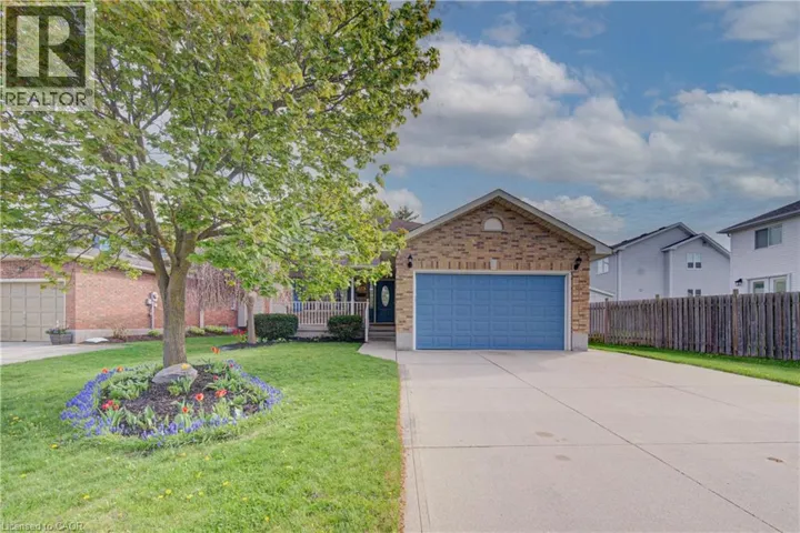 225 DARTMOOR Crescent, Waterloo, Ontario N2K3S9