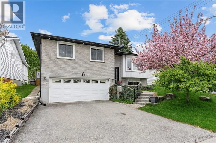8 ESTHER Avenue, Cambridge, Ontario N1S4L6