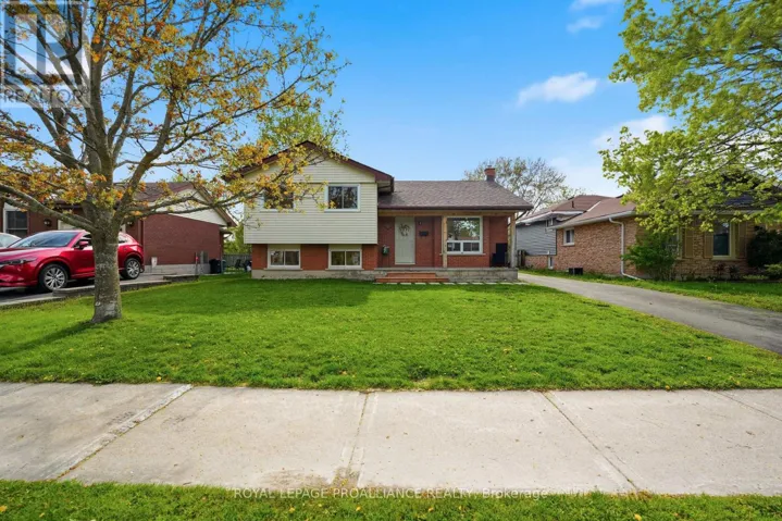 18 ALNET DRIVE, Belleville (Belleville Ward), Ontario K8P4V9
