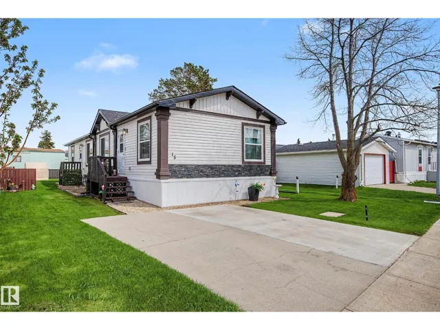 #15 12604 153 AV NW, Edmonton, Alberta T5X4M7