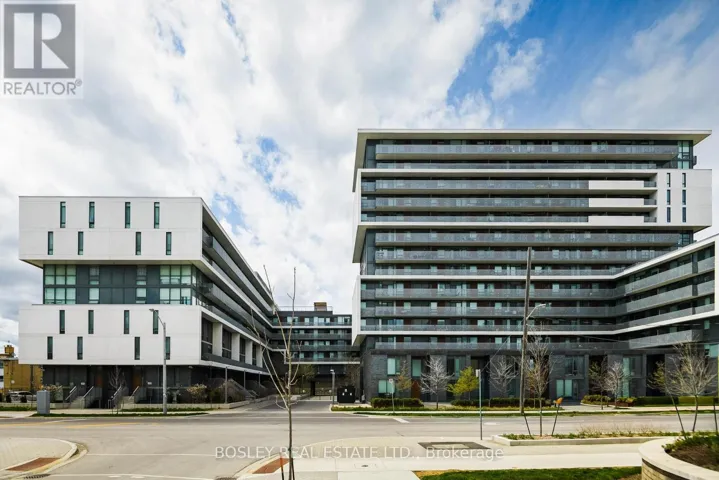 723 - 120 VARNA DRIVE, Toronto (Englemount-Lawrence), Ontario M6A0B3